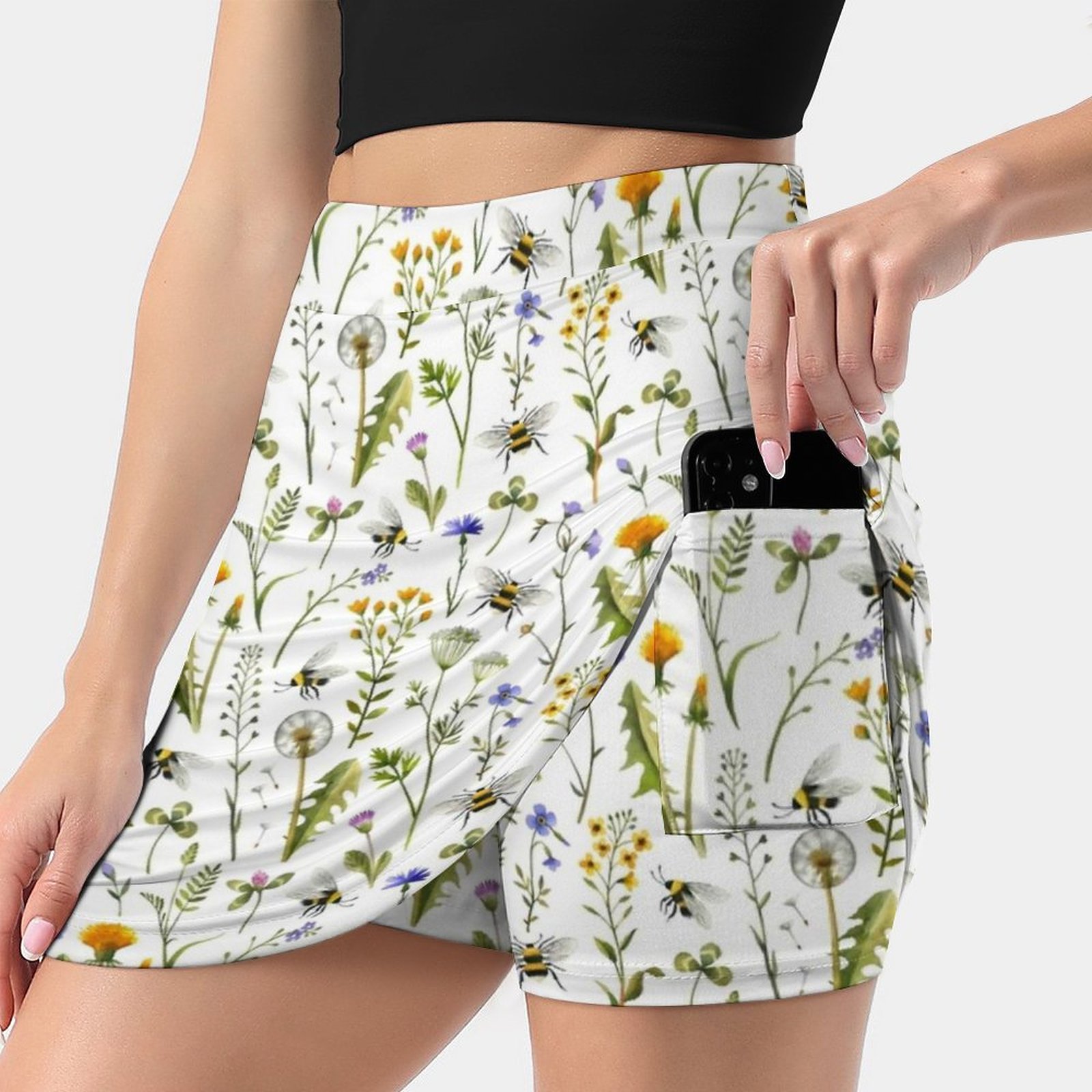 Bienen und Wildblumen auf Weiß – Badminton Minion Bewertung und Preis